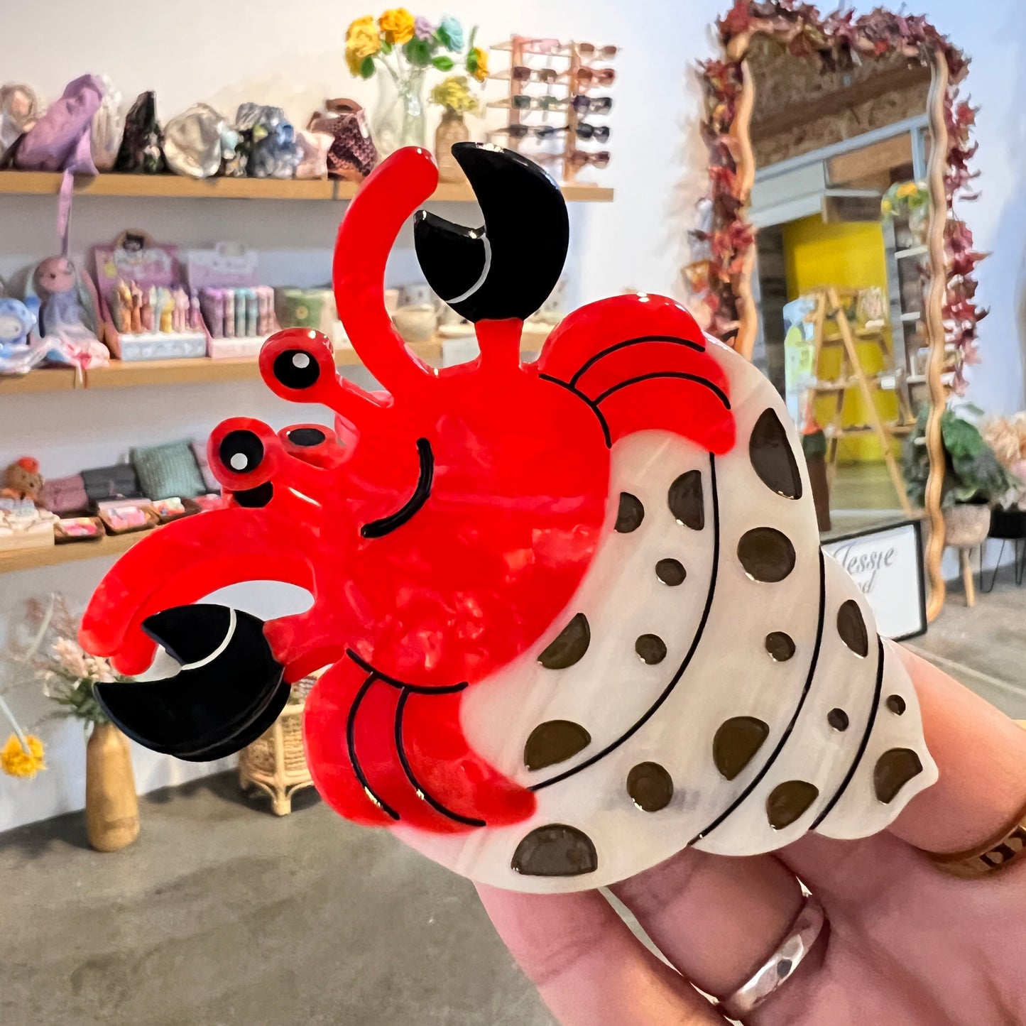 Hermit Crab Hair Clip