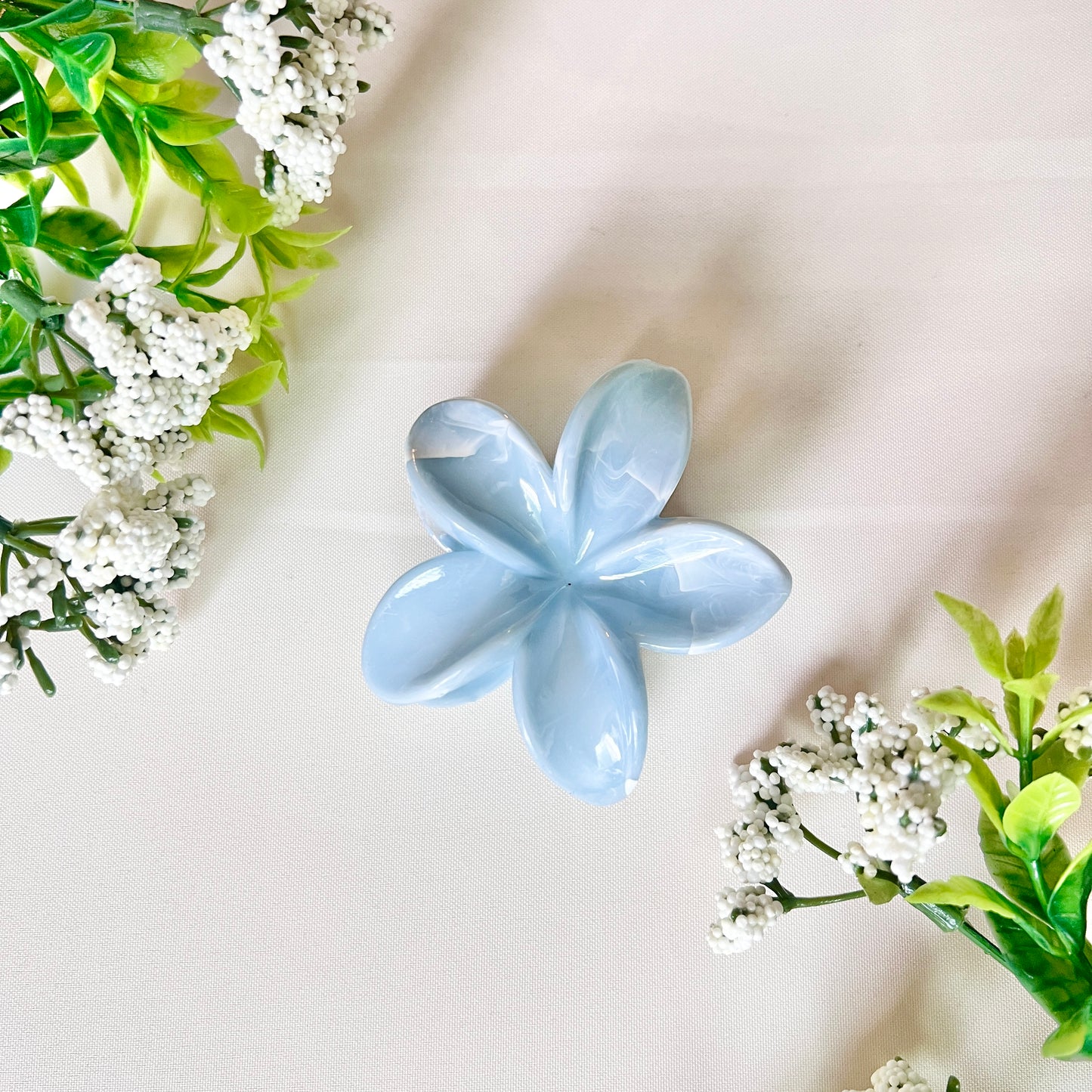 Plumeria (Pastel) Clip