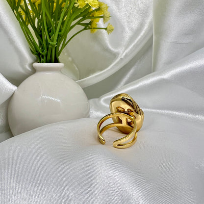Statement Ring
