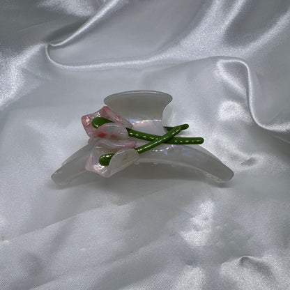 Calla Lily Clip