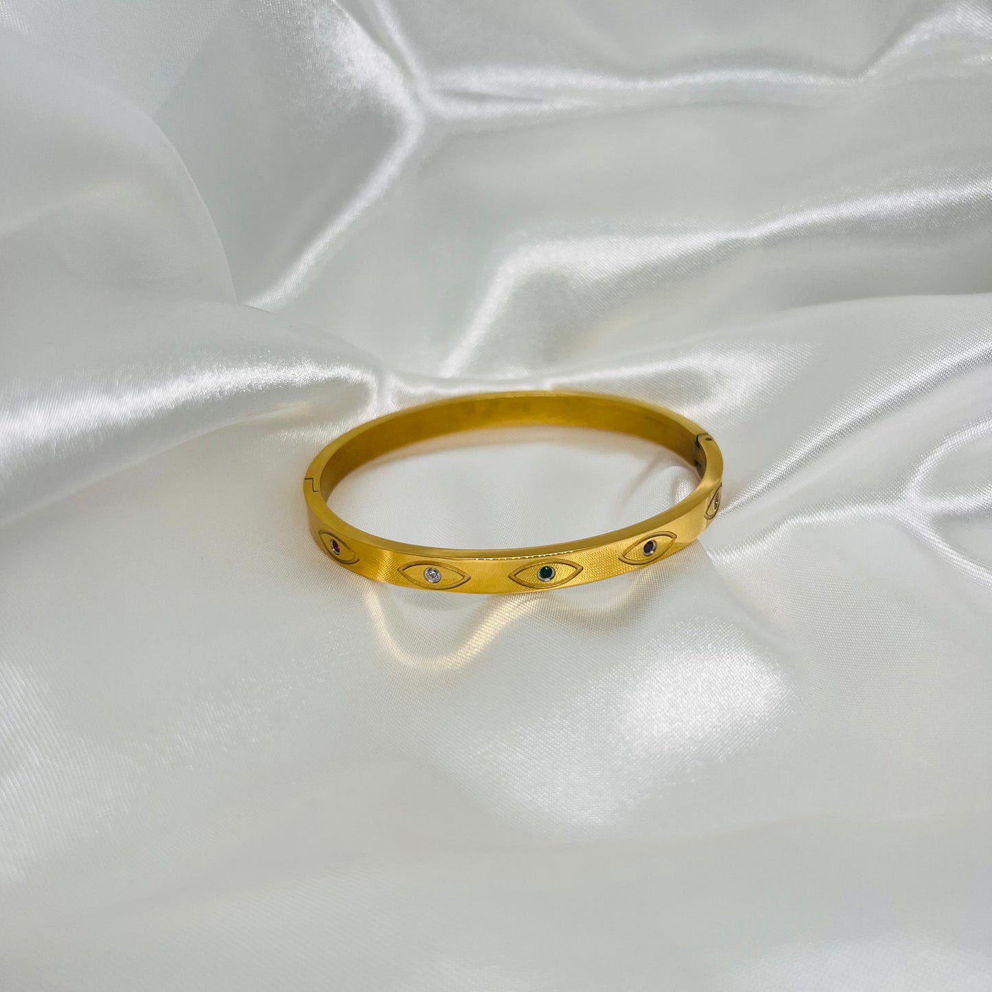 Evil Eye Bangle (Bracelet)