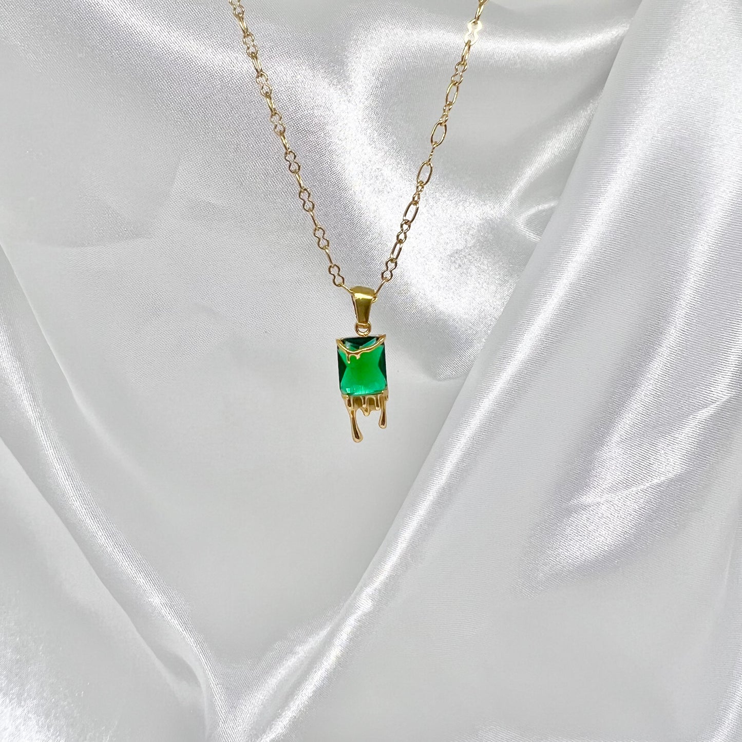 Dripping Crystal Necklace