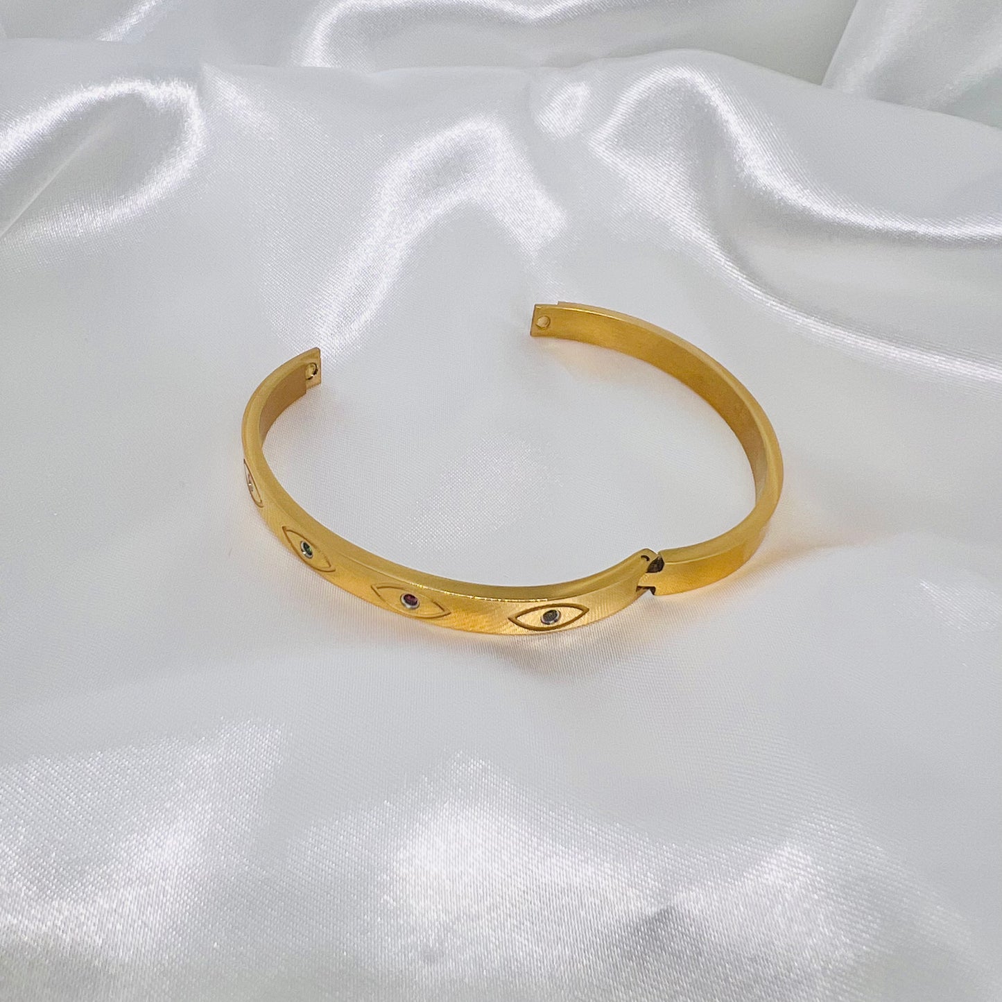 Evil Eye Bangle (Bracelet)