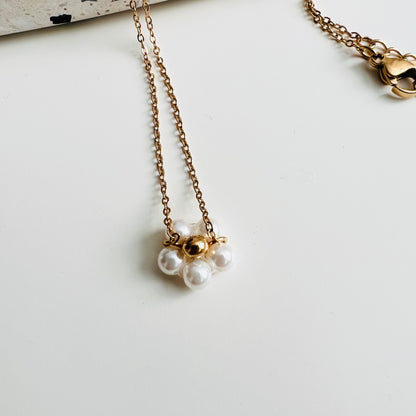 Beaded Daisy Necklace